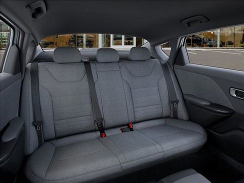 New 2025 Kia K4 EX image 16