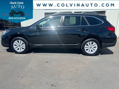 Used 2019 Subaru Outback 2.5i Premium w/ Popular Package #2 AWD/4WD image 11