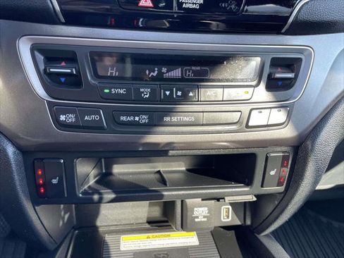 Used 2022 Honda Passport EX-L image 27