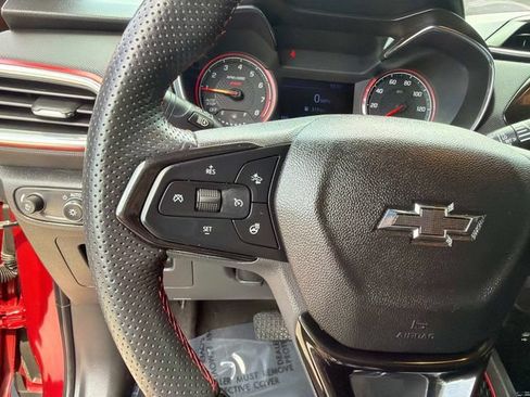 Used 2022 Chevrolet TrailBlazer RS w/ Sun and Liftgate Package FWD image 30