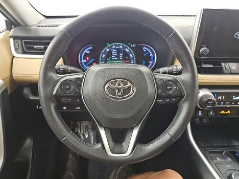 Certified 2023 Toyota RAV4 XLE Premium AWD/4WD image 19