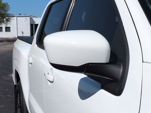 Certified 2022 Nissan Frontier SV RWD image 12