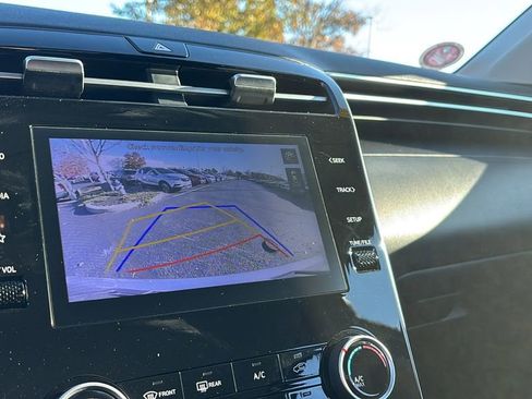 Used 2022 Hyundai Tucson SE image 22