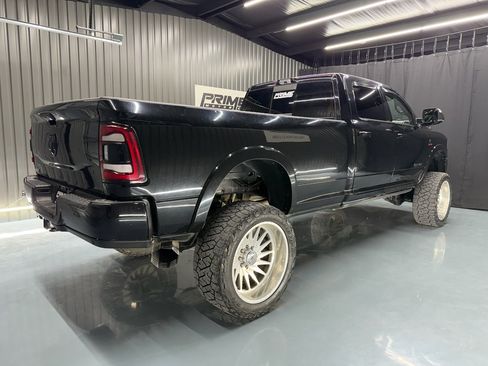 Used 2021 RAM 3500 Limited image 3