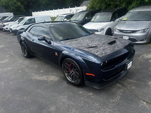 Used 2020 Dodge Challenger R/T Scat Pack RWD image 6
