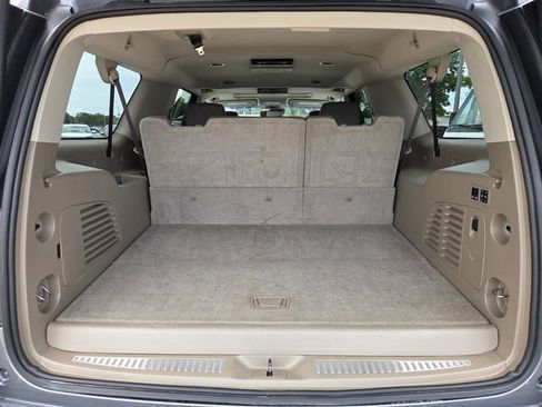 Used 2019 GMC Yukon XL SLT w/ Open Road Package RWD image 10