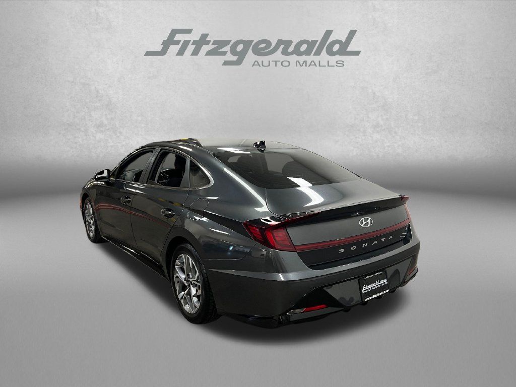 Used 2023 Hyundai Sonata SEL FWD image 3