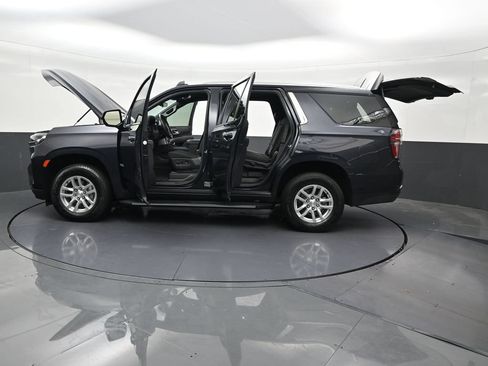 Used 2024 Chevrolet Tahoe LS RWD image 32