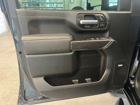 Certified 2021 Chevrolet Silverado 2500 LTZ w/ LTZ Plus Package AWD/4WD image 30