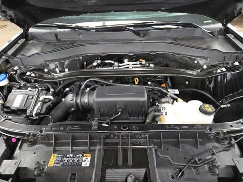 Used 2022 Ford Explorer Limited w/ Limited Technology Package image 64