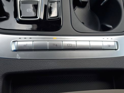 New 2025 Kia Carnival EX image 31