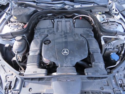 Used 2015 Mercedes-Benz E 400 Sedan image 13