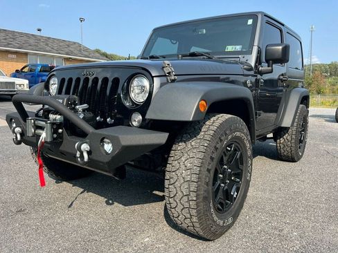 Used 2018 Jeep Wrangler Sport image 8