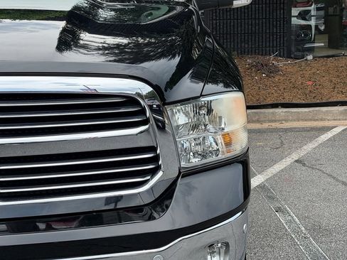 Used 2019 RAM 1500 Big Horn AWD/4WD image 5