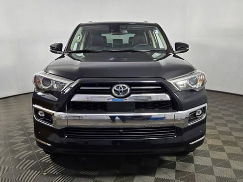 Used 2022 Toyota 4Runner Limited AWD/4WD image 2