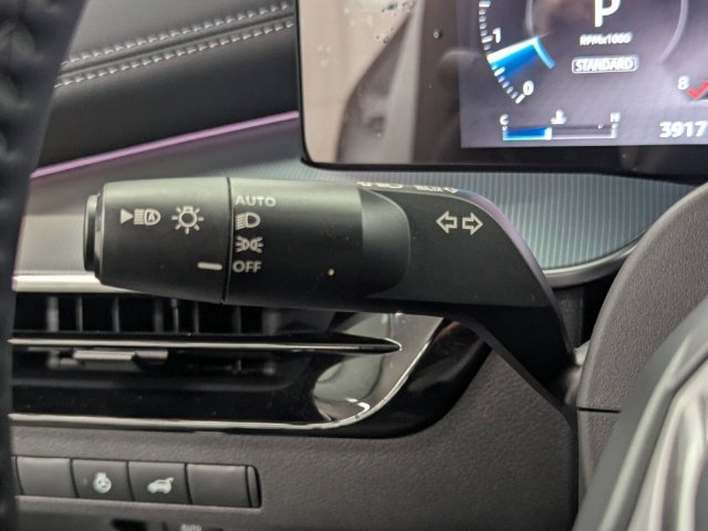 Used 2025 Nissan Murano SL AWD/4WD image 22