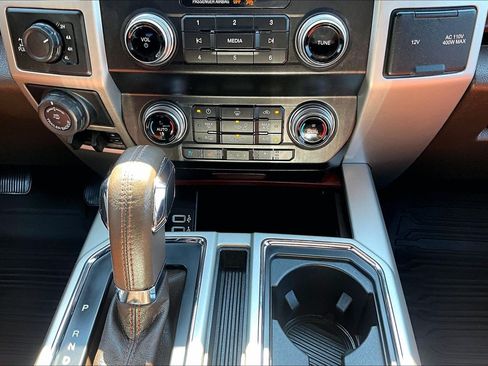 Used 2020 Ford F150 King Ranch w/ Equipment Group 601A Luxury AWD/4WD image 24