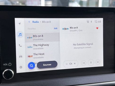 Used 2025 Toyota Prius LE image 20