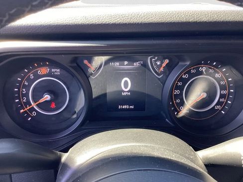 Certified 2025 Jeep Wrangler Unlimited Sport AWD/4WD image 15