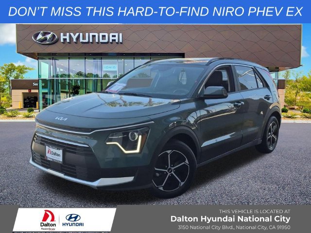Used 2024 Kia Niro EX FWD image 1