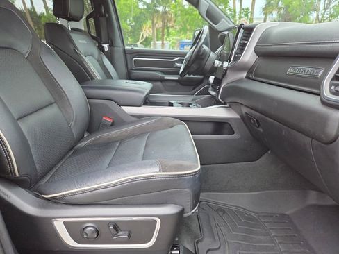 Used 2023 RAM 1500 Laramie AWD/4WD image 14