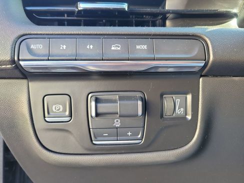 Used 2023 Cadillac Escalade Sport image 23