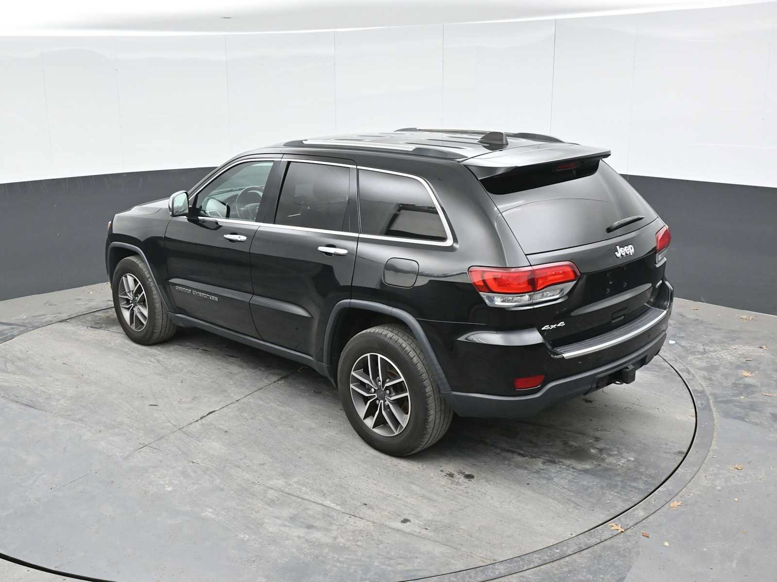 Used 2021 Jeep Grand Cherokee Limited w/ Trailer Tow Group IV AWD/4WD image 30