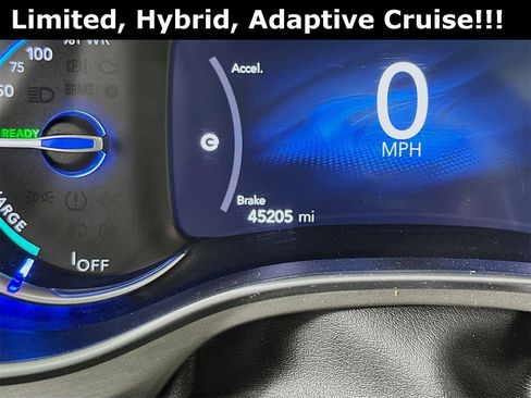 Used 2021 Chrysler Pacifica Limited image 13