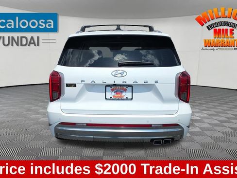 Used 2025 Hyundai Palisade Calligraphy FWD image 7