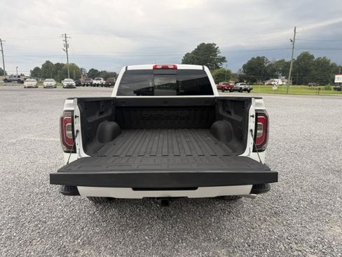 Used 2017 GMC Sierra 1500 Denali w/ Denali Ultimate Package AWD/4WD image 13