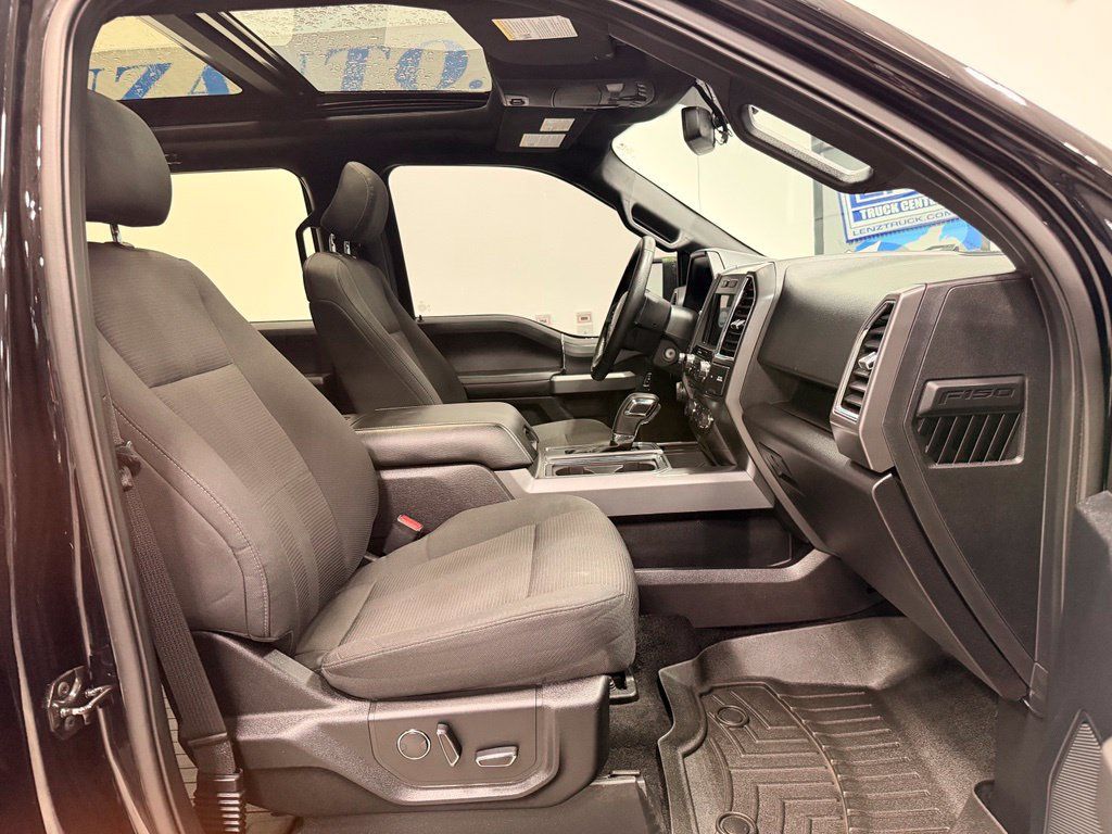 Used 2016 Ford F150 XLT w/ Equipment Group 302A Luxury AWD/4WD image 22