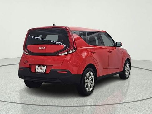 Used 2022 Kia Soul LX FWD image 6
