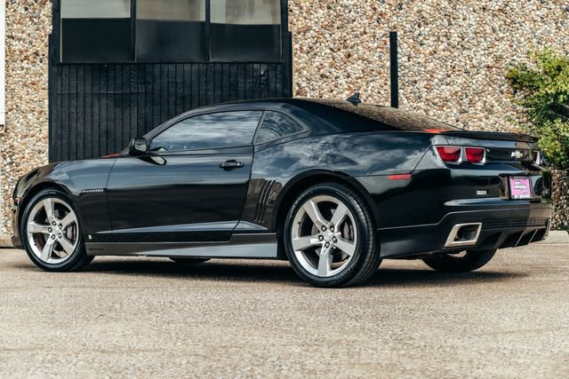 Used 2010 Chevrolet Camaro SS w/ LPO, Ground Effects Package RWD image 49