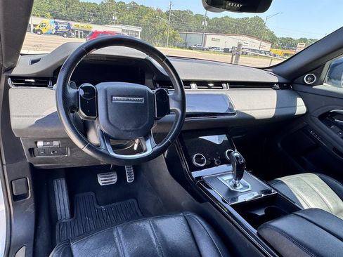 Used 2020 Land Rover Range Rover Evoque R-Dynamic SE AWD/4WD image 10