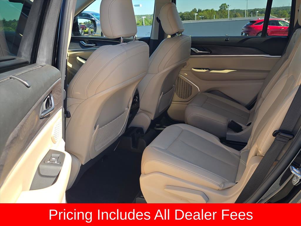 Used 2022 Jeep Grand Cherokee L Limited w/ Luxury Tech Group II RWD image 10