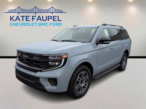 New 2026 Ford Expedition Active AWD/4WD image 3
