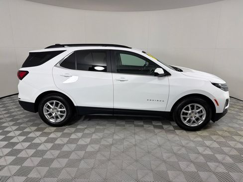 Used 2022 Chevrolet Equinox LT FWD image 4
