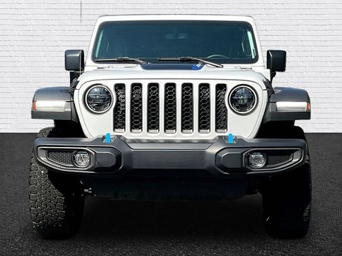 Used 2023 Jeep Wrangler Unlimited Rubicon 4xe w/ Cold Weather Group AWD/4WD image 2