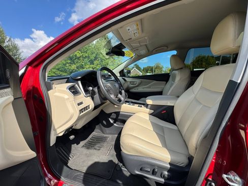 Used 2022 Nissan Murano SV image 11