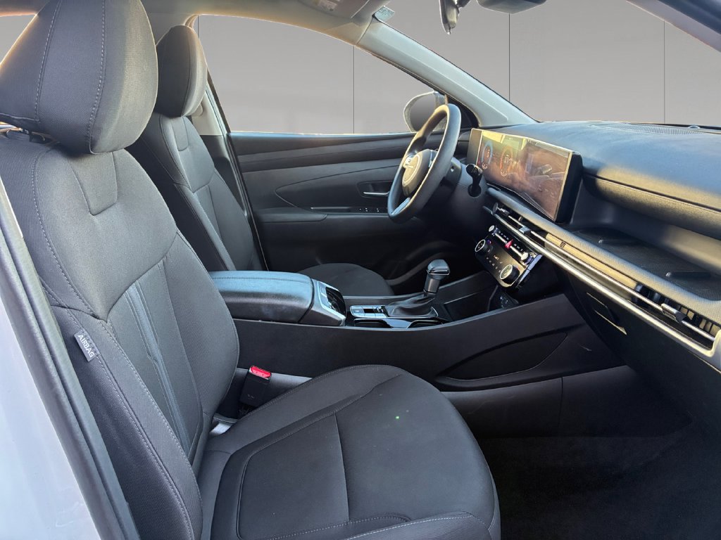 Used 2025 Hyundai Tucson SEL AWD/4WD image 18