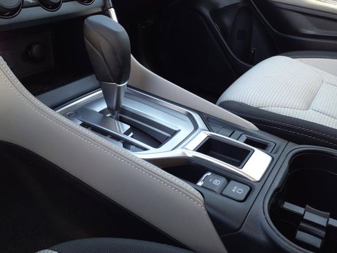 Used 2024 Subaru Forester image 12