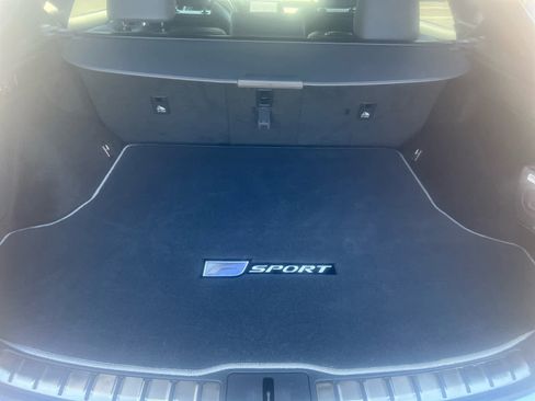 Used 2023 Lexus RX 500h F Sport image 10