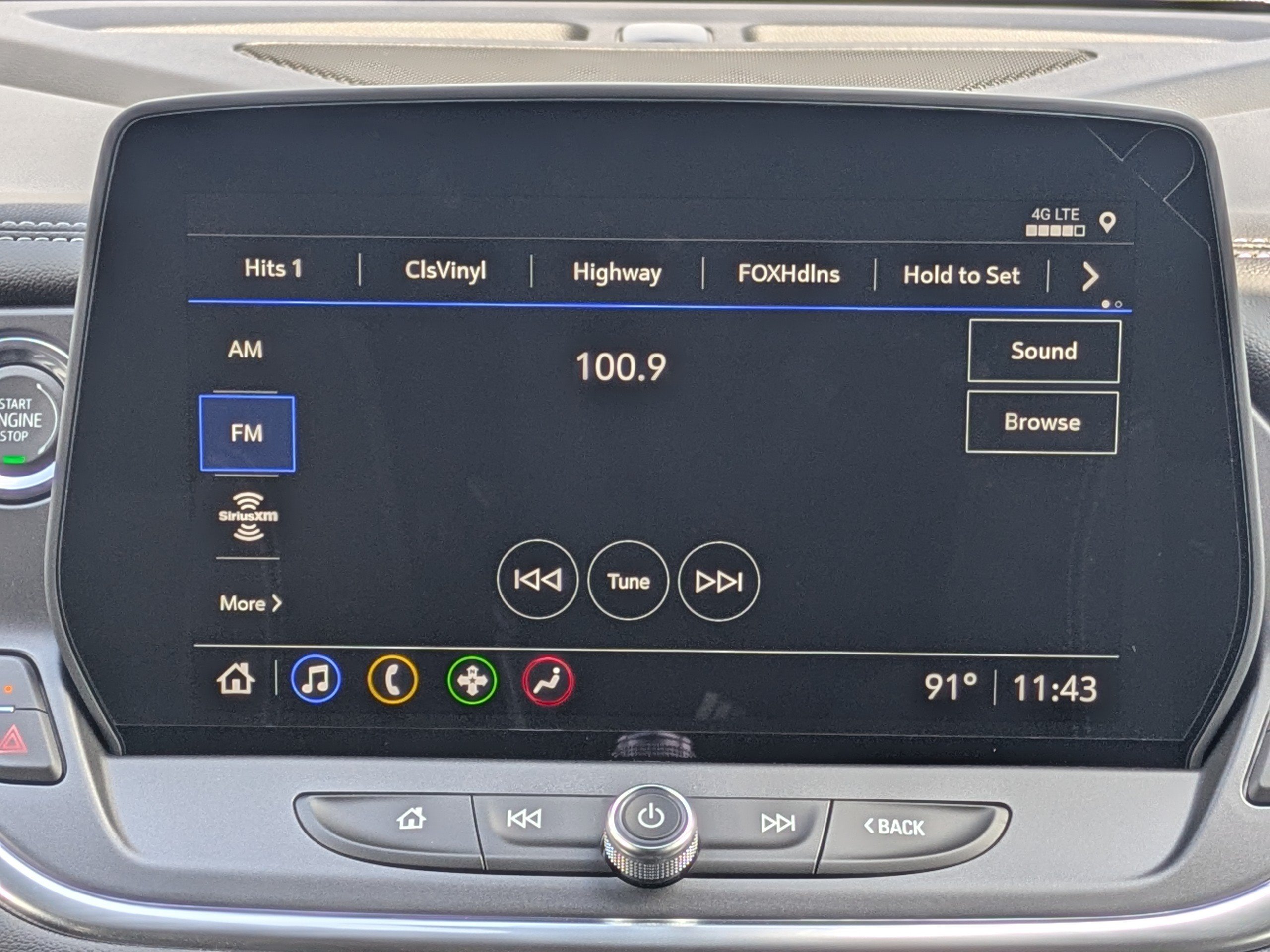 New 2026 Chevrolet Blazer LT w/ Convenience Package FWD image 18