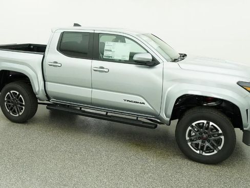 New 2026 Toyota Tacoma TRD Sport AWD/4WD image 39