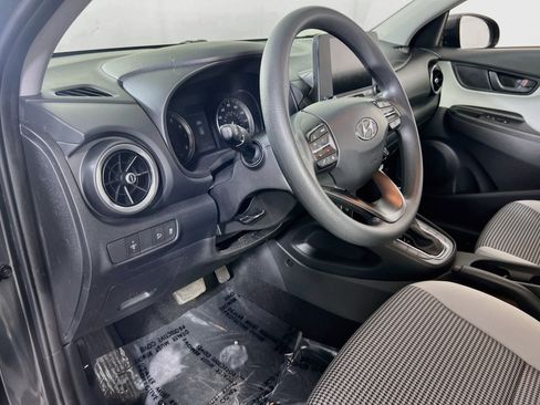 Used 2023 Hyundai Kona SE AWD/4WD image 9