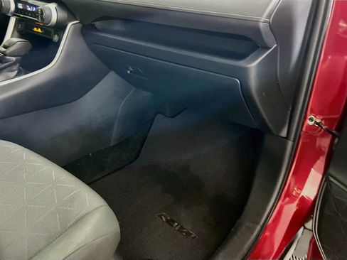 Used 2023 Toyota RAV4 XLE w/ Convenience Package FWD image 34