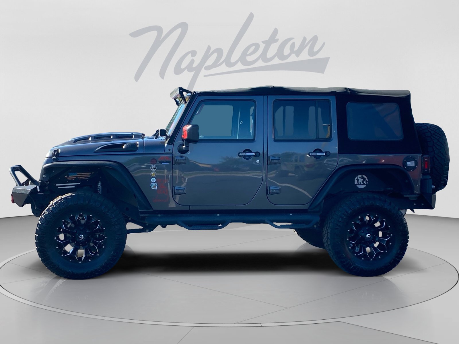 Used 2017 Jeep Wrangler Unlimited Sport AWD/4WD image 2