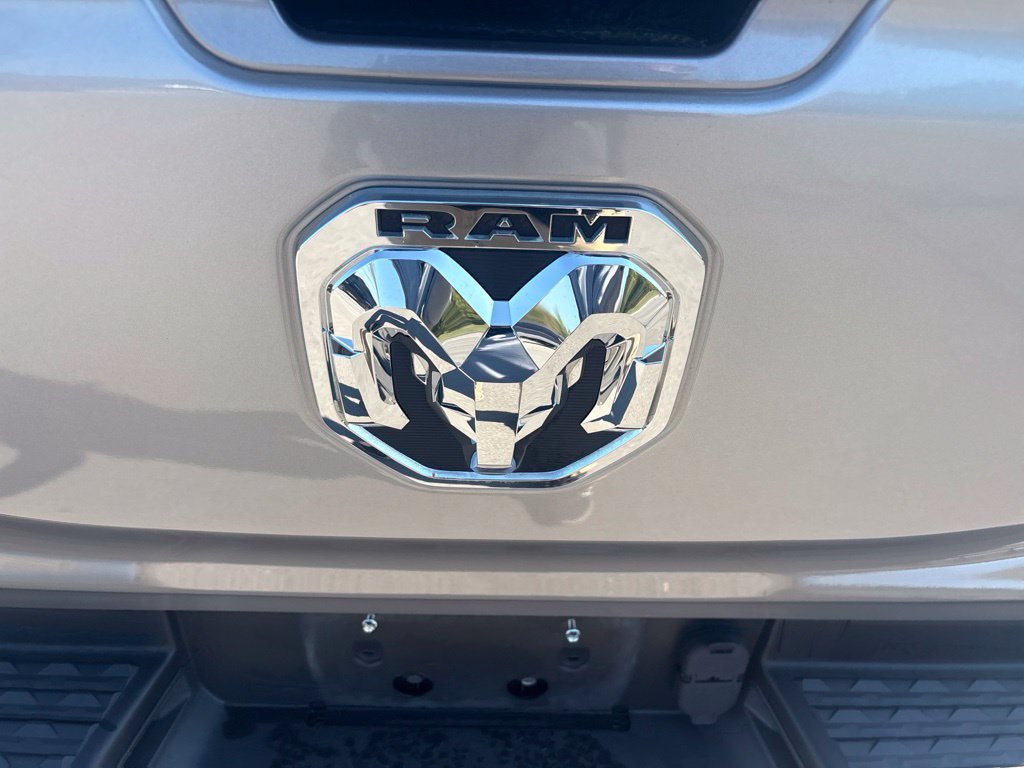 Used 2022 RAM 1500 Big Horn AWD/4WD image 26
