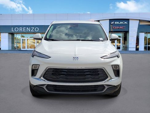 Used 2024 Buick Encore GX Preferred image 2