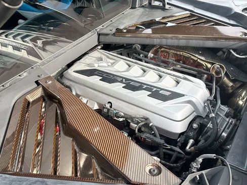 Certified 2022 Chevrolet Corvette Stingray Premium Cpe w/ Z51 Performance Package RWD image 24